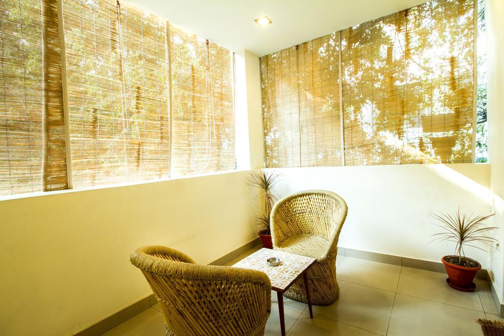 Anara Service Apartments - Greater Kailash Part II 뉴델리 외부 사진