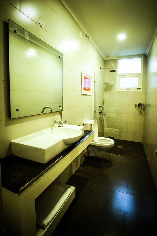Anara Service Apartments - Greater Kailash Part II 뉴델리 외부 사진