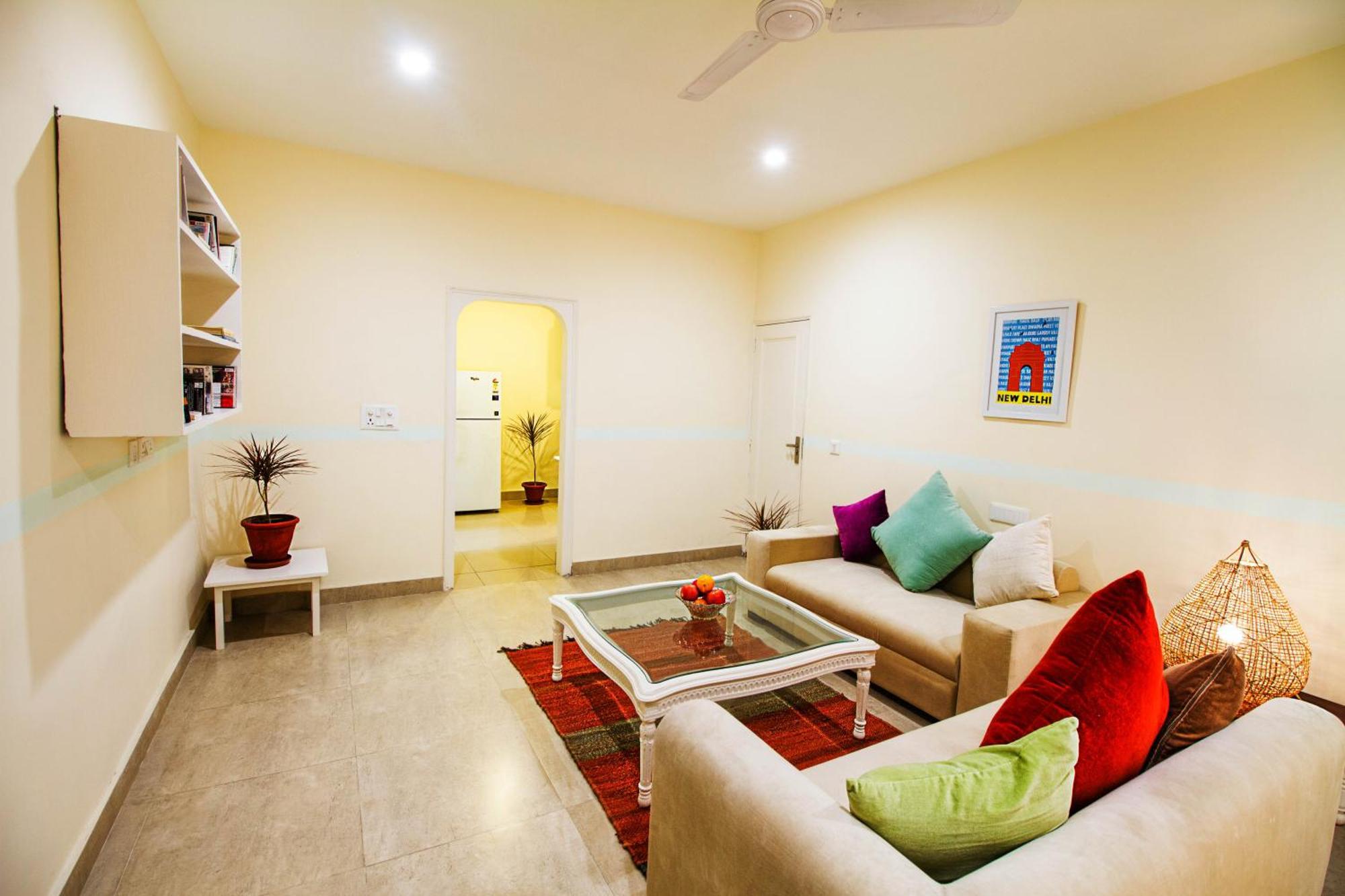 Anara Service Apartments - Greater Kailash Part II 뉴델리 외부 사진