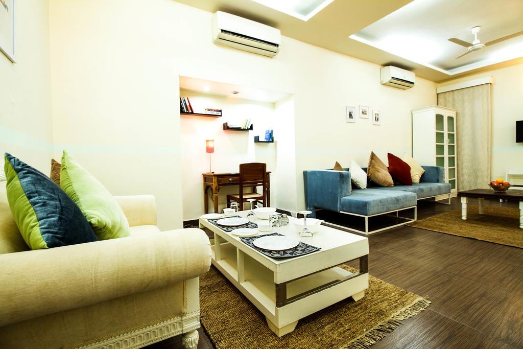 Anara Service Apartments - Greater Kailash Part II 뉴델리 외부 사진